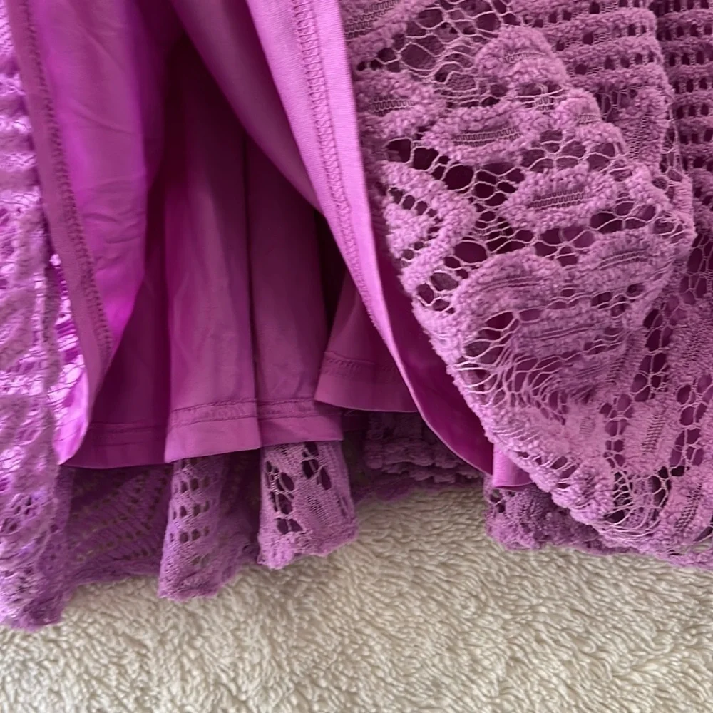 𝅺nwt Purple lace Dress